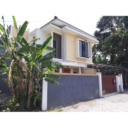 Dijual Rumah Kekinian 2 Lantai Dekat Area Perbelanjaan - Sleman