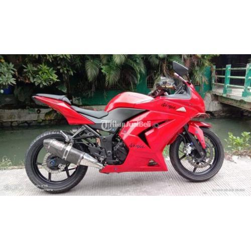 Motor Sport Kawasaki Ninja 250 Karbu 2012 Bekas Normal Surat Lengkap di