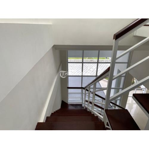 Dijual Rumah Mewah Dengan Kolam Renang Pribadi di Rooftop - Yogyakarta