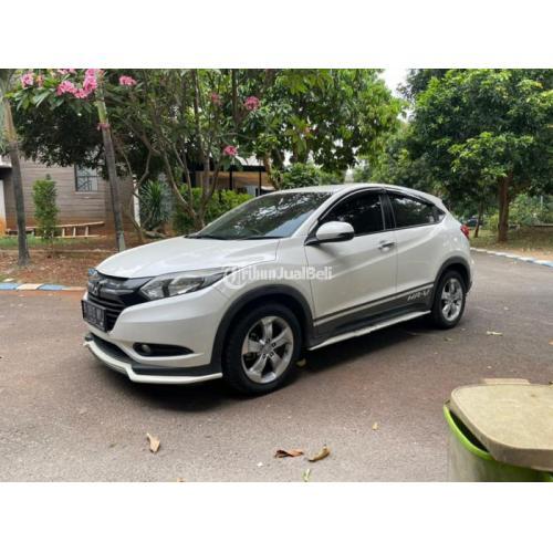 Mobil SUV Honda HRV E CVT 2015 Bekas Terawat Pajak Panjang - Bekasi