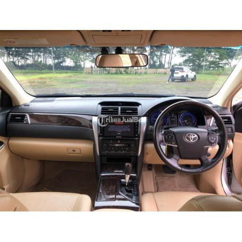 Mobil Toyota Camry 2.4 AT Tahun 2016 Bekas Terawat Pajak Panjang - Tangerang