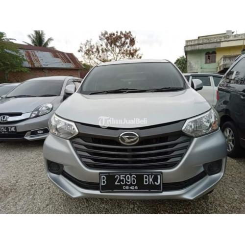 Mobil Daihatsu Xenia 1.3 Tipe X - Pekanbaru