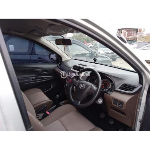 Mobil Daihatsu Xenia 1.3 Tipe X - Pekanbaru