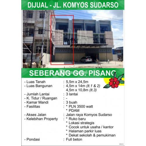 Ruko Komdor Yos Sudarso, Pontianak, Kalimantan Barat