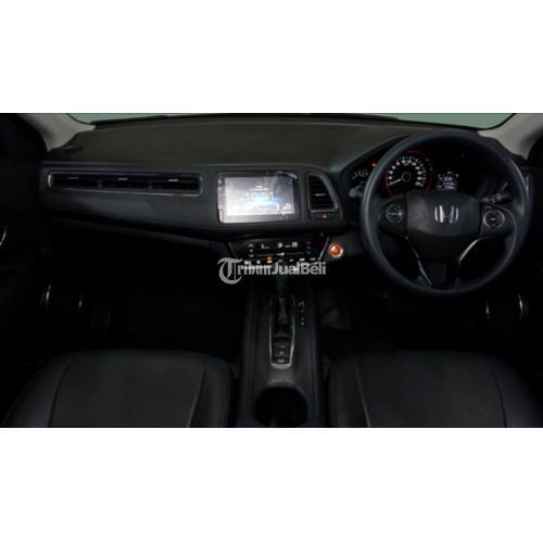 HONDA HRV E AT 2021 HITAM
