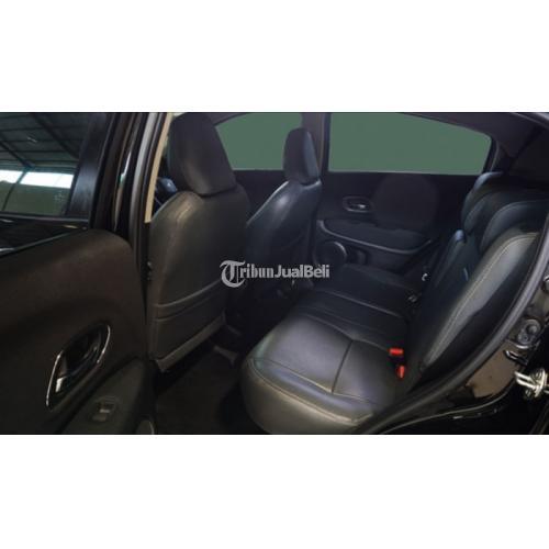 HONDA HRV E AT 2021 HITAM
