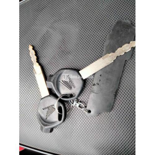 Motor Honda Vario Tahun 2015 Bekas Surat Lengkap No Minus - Surabaya