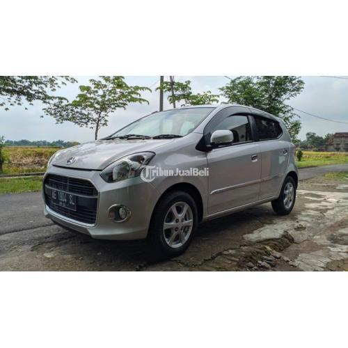 Mobil Daihatsu Ayla Tipe X 2014 Silver Second Manual Bagus Tinggal Pakai Surat Lengkap - Madiun