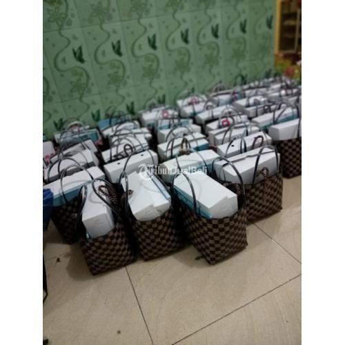 Kerajinan Tas Anyaman Menerima Partai Besar Cocok untuk Souvenir - Gresik