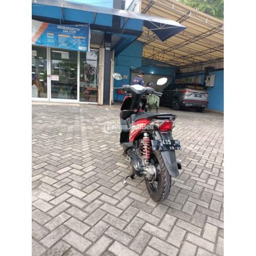 Motor Honda Beat Tahun 2012 Bekas Warna Merah Surat Lengkap di Surabaya
