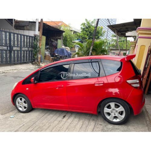 Mobil Honda Jazz Tahun 2009 Bekas Manual Surat Lengkap Warna Merah - Surabaya