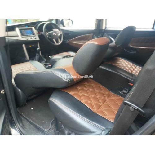 Mobil Toyota Kijang Innova Tahun 2017 Bekas Warna Hitam Siap Pakai - Surabaya