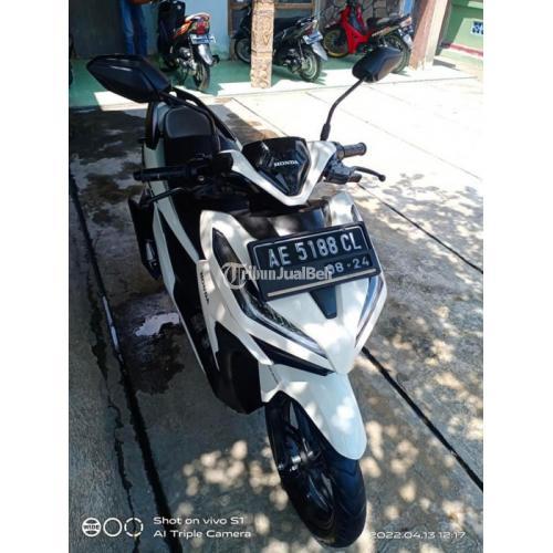 Motor Honda Vario Tahun 2019 Bekas Warna Putih Kondisi Mulus Terawat - Madiun