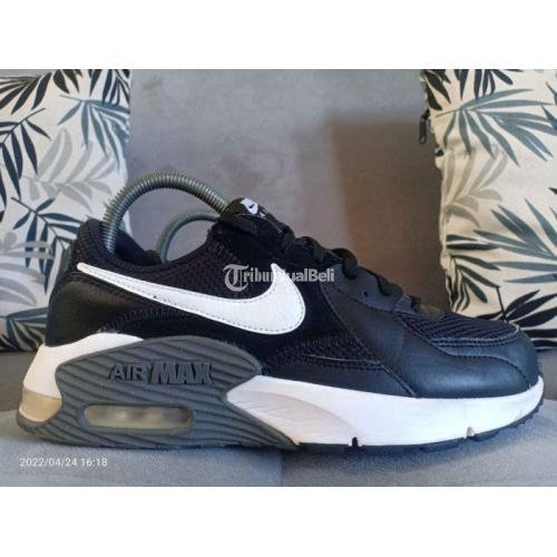 Sepatu air outlet max original