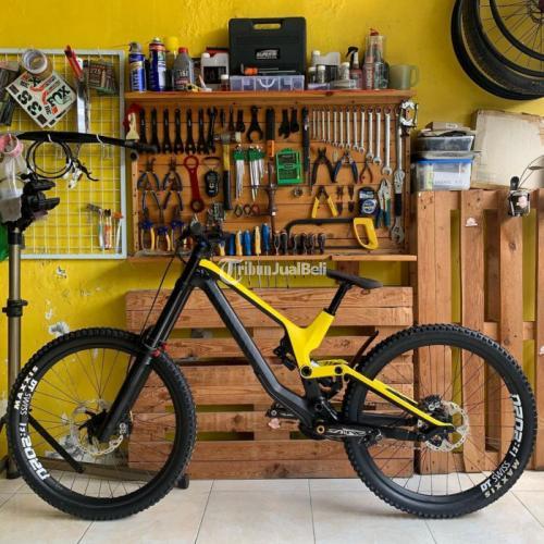 Harga sepeda canyon online road bike