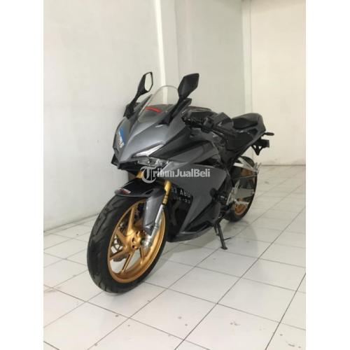 Motor Honda CBR 250RR ABS 2017 Hitam Second Pajak Hidup Surat Lengkap Terawat - Malang
