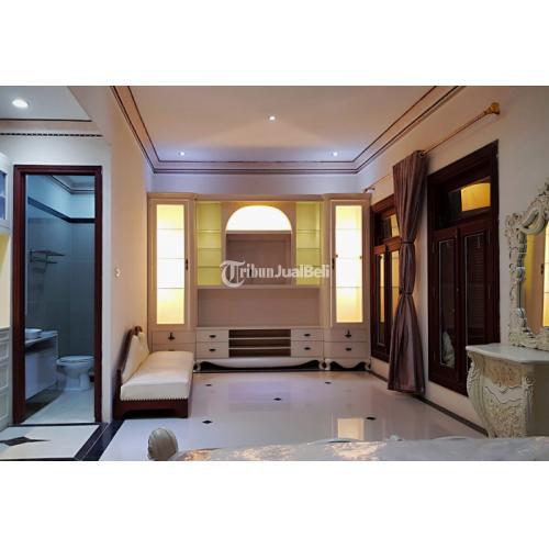 Dijual Rumah Mewah Bergaya Eropa Plus Gudang Luas - Sleman