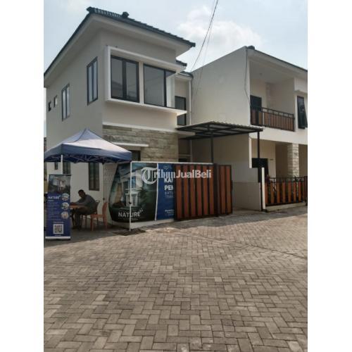 Dijual Rumah Kota Batu 2 Lantai Mewah Kolam Renang Rooftop Type 70/70m - Batu
