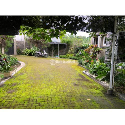 RUMAH VILLA ISTIMEWA TANAH LUAS PLUS KEBUN APEL DEKAT SELECTA KOTA BATU