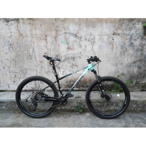 Sepeda Polyogon Xtrada 2021 Seken Mulus Seperti Baru - Solo