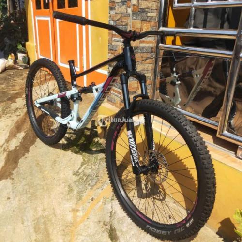 Sepeda Polygon Siskiu D7 2021 Like New Bekas Mulus Normal - Bandung