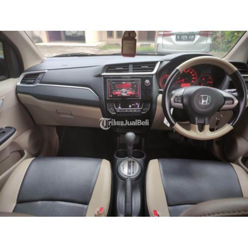 Mobil Honda Brio E Satya Matic Tahun 2017 Bekas Warna Hitam Bodi Mulus - Jakarta Barat