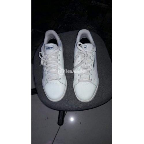 Sneakers Roguera White Adidas EH1875 Size 44 Seken No Box di