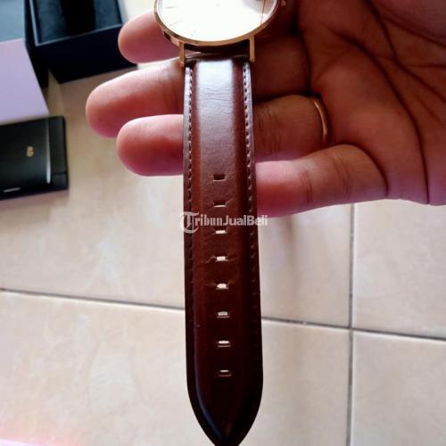Jam Tangan Daniel Wellington Original Second Harga Nego - Solo