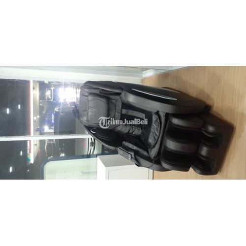 Kursi pijat rovos R662L Deluxe Massage Chair Cocok Untuk Fasilitas Bengkel Dan Showroom Mobil