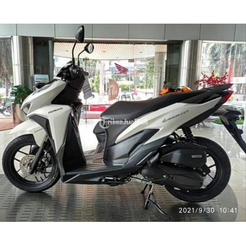 Honda Vario 125 ISS ( Promo Kredit )