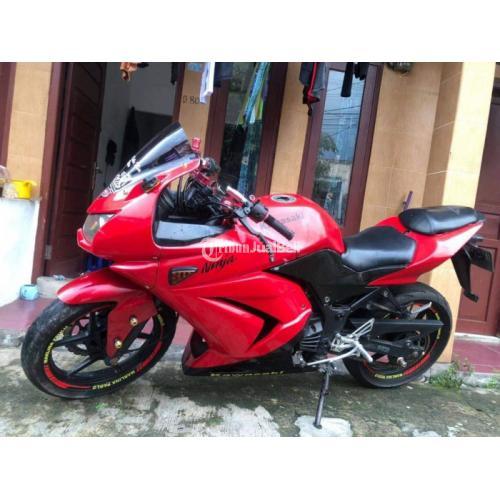 Motor Kawasaki Ninja 250 Karbu 2010 Bekas Kelistrikan Normal Bisa TT - Jakarta Timur