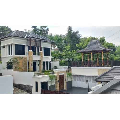 HUNIAN MEWAH LENGKAP DENGAN PRIVATE POOL DI JOGJA SELATAN