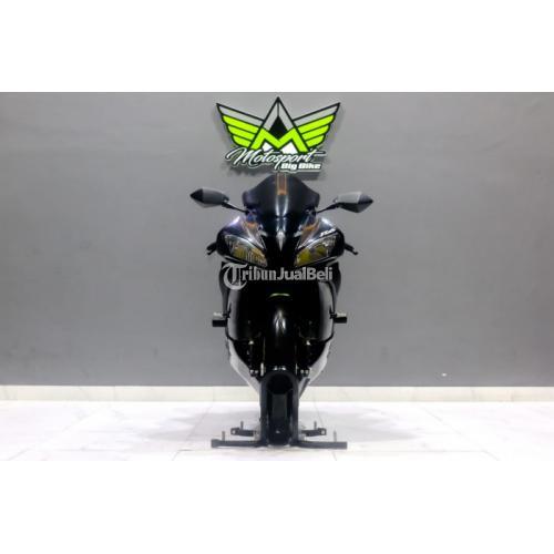 Yamaha R6 Warna Hitam siap buat turing