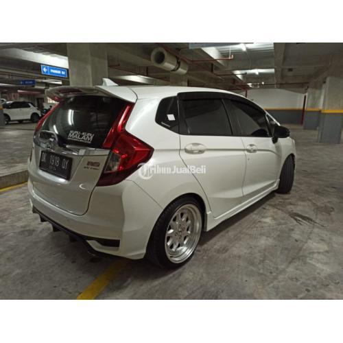 Mobil Honda Jazz RS 2018 Putih Seken Pajak Panjang Siap Pakai - Denpasar