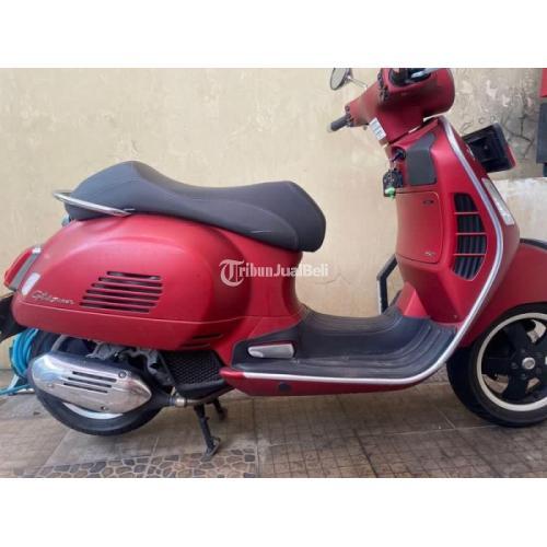 Motor Vespa GTS 150 IGET ABS 2019 Bekas Terawat Pajak Baru Surat