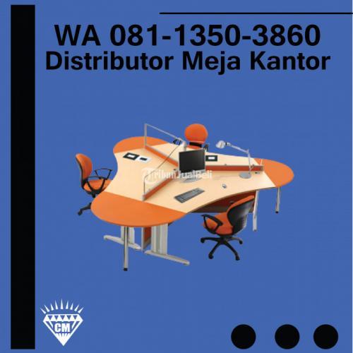 Distributor Meja Partisi 6 Staff di Malang