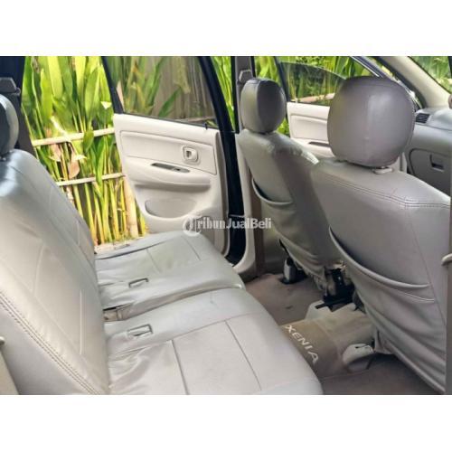 Mobil Daihatsu Xenia Li Tahun 2010 Bekas Warna Hitam Metalik Terawat - Denpasar