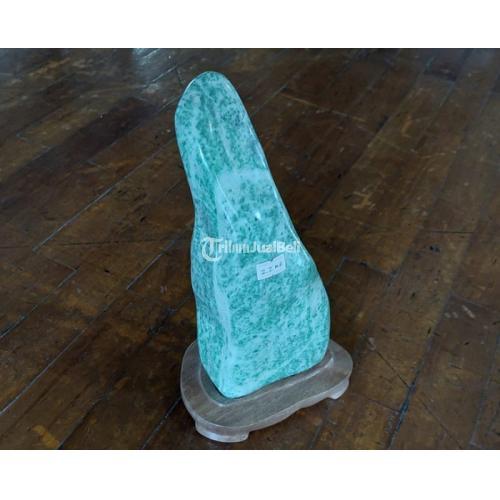 Bahan Biseki Giok Jadeite Jade Type A Natural RJD011 Dengan Tatakan Daiza Indah