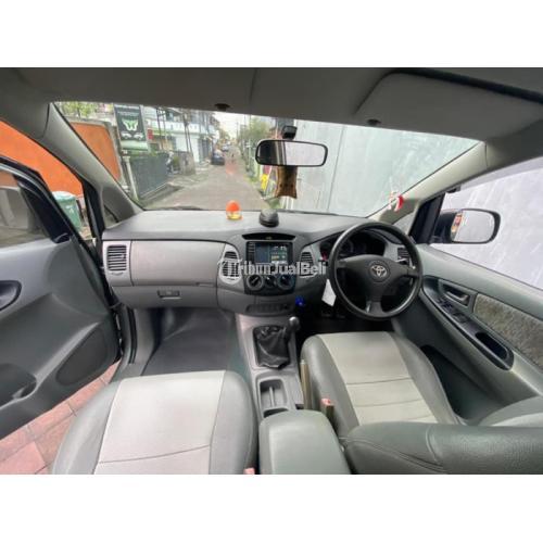 Mobil Toyota Kijang Innova 2005 Silver Seken Surat Lengkap Pajak Hidup - Denpasar