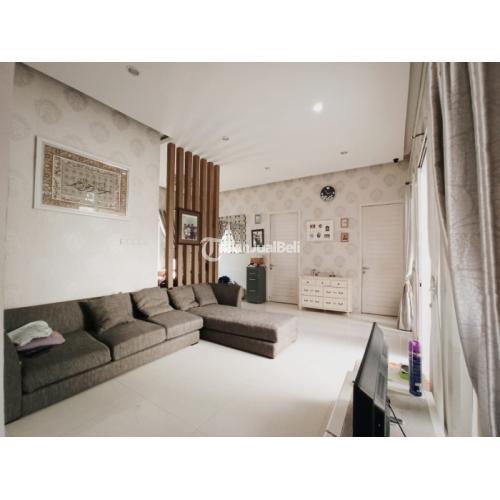 RUAH SEMI VILLA DEKAT JALAN UTAMA DEKAT RENON