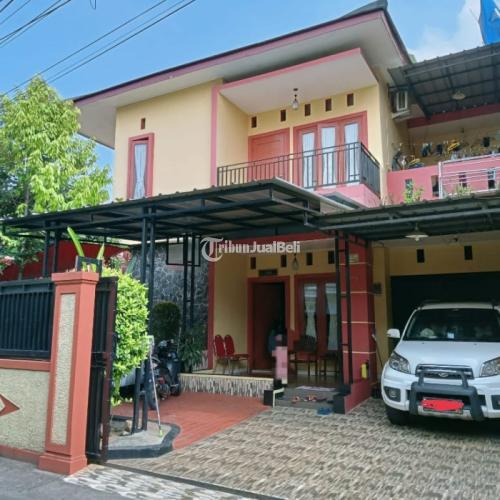 RUMAH MEWAH DI KAWASAN KALISARI JAKARTA TIMUR