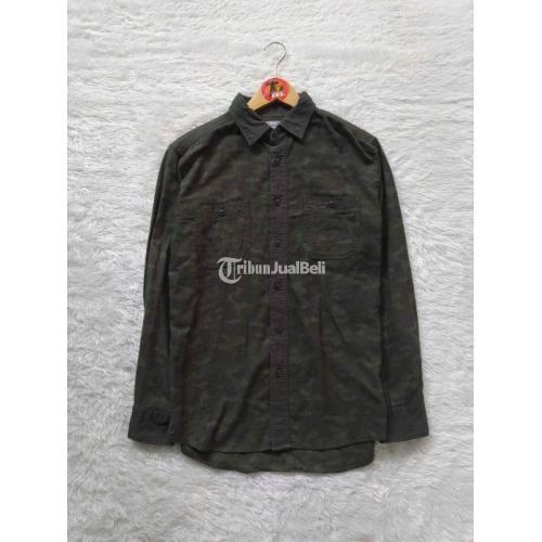 Flannel camo UNIQLO Size On Tag M (P 70 x L 53) Second Mulus Nominus - Malang