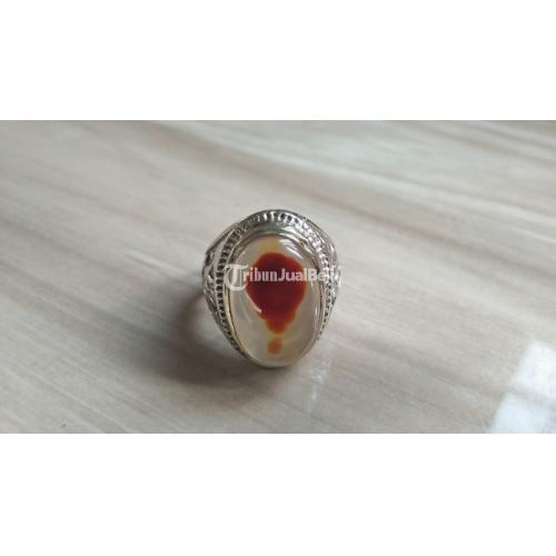 Natural Yakut Merah