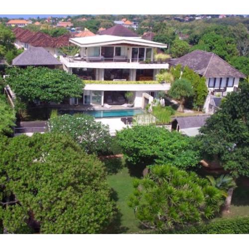 LUXURY Villas ocean view laut Kuta Badung Bali GWK CV
