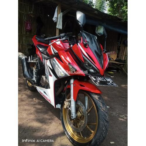 Motor Honda CBR 150R 2017 Bekas Normal Surat Lengkap - Tangerang