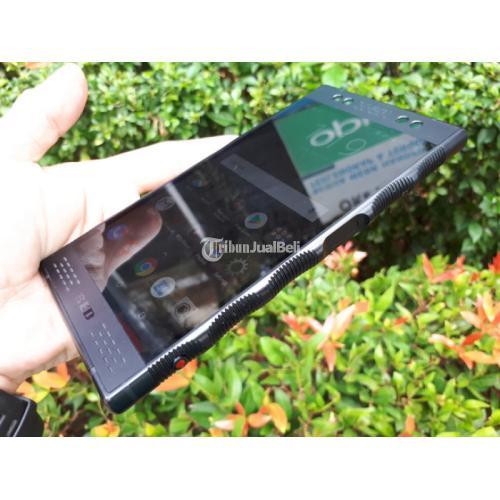 Hape RED Hydrogen One Seken 4G LTE RAM 6GB 3D Holographic Camera Video Mulus Normal - Jakarta Pusat