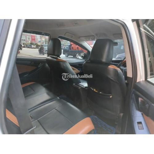 Mobil Toyota Kijang Innova Robern Type G 2019 - Samarinda