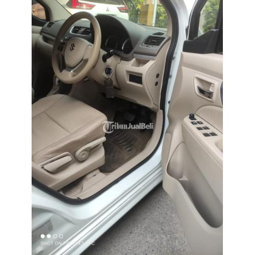 Mobil Suzuki Ertiga GX 2015 Putih Seken Normal Siap Pakai - Rembang