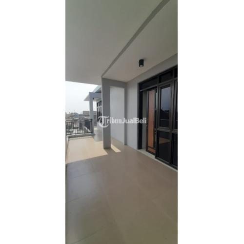 Rumah Baru 3 Lantai Minimalis di Taman Cibaduyut Indah, Bandung