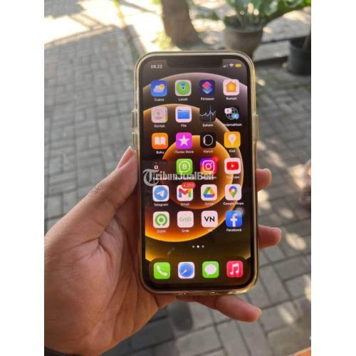 HP iPhone 12 64 GB Bekas Siap Pakai Harga Terjangkau Kondisi Mulus - Mojokerto